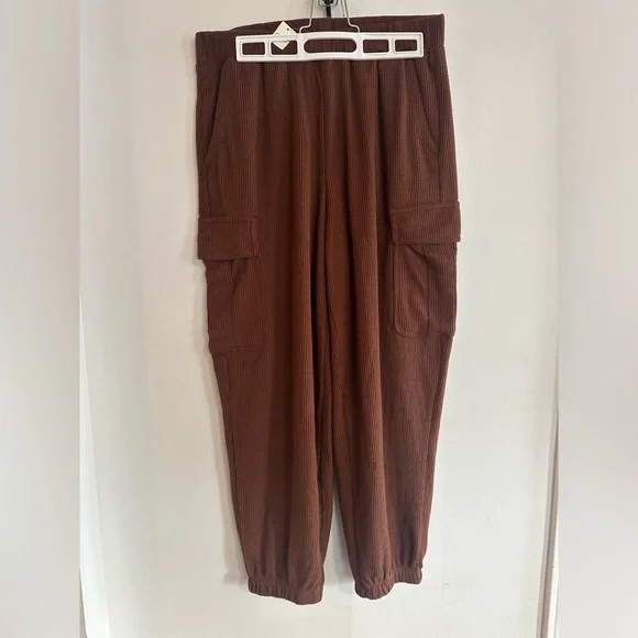 NWT Aerie Traveller Waffle Cargo Joggers - Picture 4 of 7